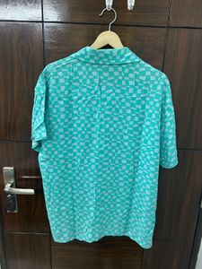 Forever 21 Green Patterned shirt