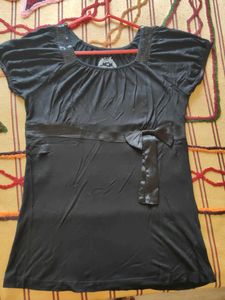 Chic Black Top with Bow Detail