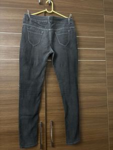 Stylish Black Jeans