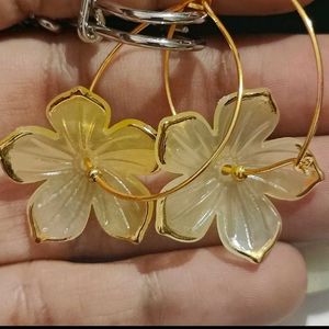 4 Flower Hoops