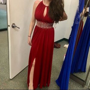 R&amp;M Richards Women&#39;s Sleeveless Evening Gown
