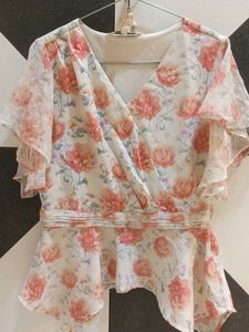 Floral Ruffle Sleeve Top