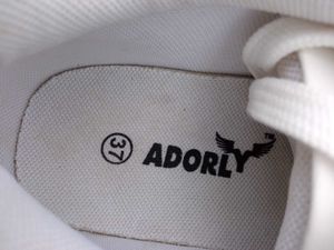 Men/Women Sneakers And Shoes