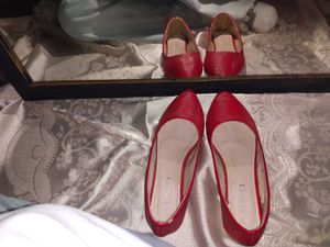 Red Pointed-Toe Ballets