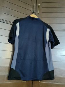 White PIA Men Blue Front Zip Sport Tshirt