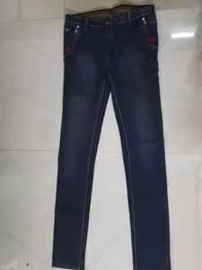 BLUE FROG JEANS