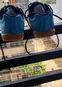 Nivia Flash 2.0 Non-Marking Shoes – UK 9, Blue