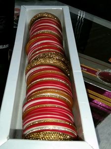 Bridal Red Beautiful Chuda (Size 2&#39;6)