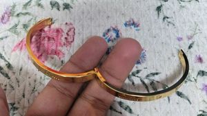 Gold Bangle Bracelet Single