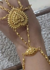 Hath Phool Artificial