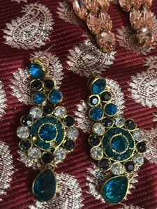 5 set of earrings