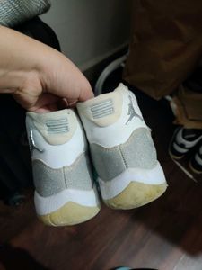 Jordan 11 Retro Silver White
