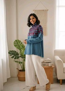 Stylish Patterned Turtleneck Sweater