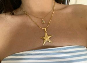 Gold Star Pendant Necklace ⭐