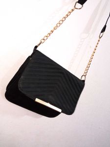 Stylish Black Sling Bag