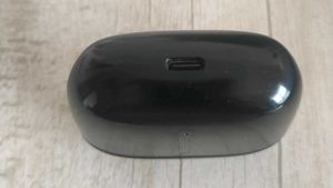 boAt Airdopes Max Charging Pod Only – Carbon Black