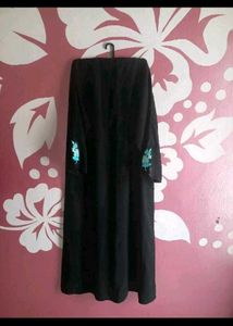 Tulip 🌷 Pattern Abaya With Shawl