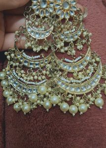 Elegant Kundan Maang Tikka