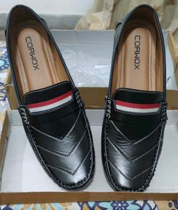 CORWOX Men&#39;s Black Loafer Shoes