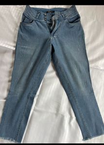 Women 3 Jeans