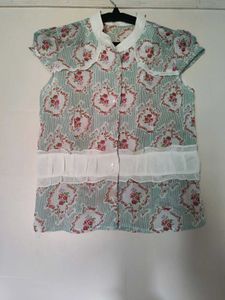 Floral Ruffle Blouse