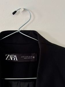 Zara Black Double Breasted Blazer