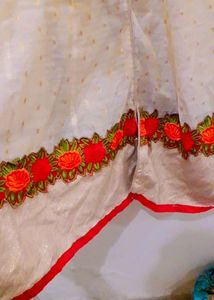 DupttaBeautiful Anarkali Kurti With Beautifu