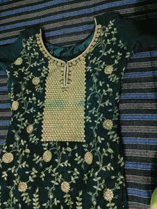 Green Embroidered Kurta