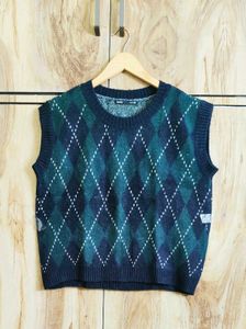 Argyle Sweater Vest size-38-40