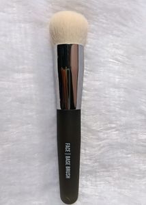 Huda Beauty Brush 💕♥️