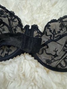 Net Bra