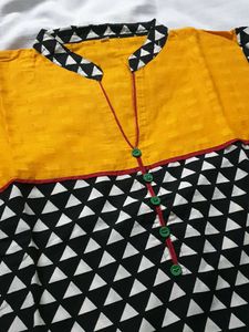 Womens Daily Wear Cotton Kurti