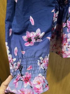 Floral Print Long Sleeve Top