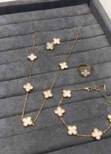 Clover Necklace &amp; Earrings Set