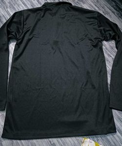 new black t-shirt