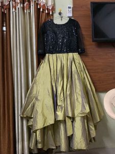 Elegant Black & Gold Party Dress