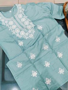 Elegant Embroidered Kurta