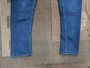 C@61 Size 26 Slim Jeans