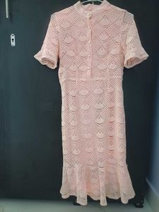 Lace Mermaid Tail Midi Dress