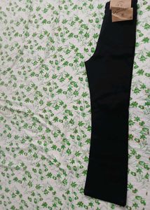 Super Stretchable Bootcut Highwaist Black Pant