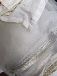 Elegant Off white Kurta Set With Dupatta