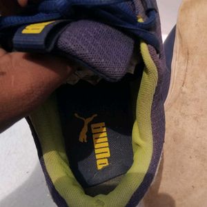 Puma Sneakers