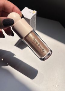 Rare Beauty Liquid Luminizer :- Enlighten(Dupe)