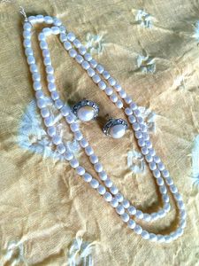 Pearl Necklace & Earring Set