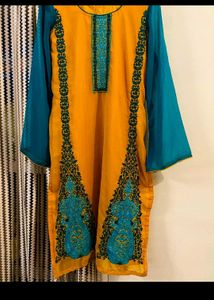 Embroidered Kurti Tunic