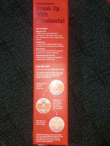 Chemist at Play Face Wash