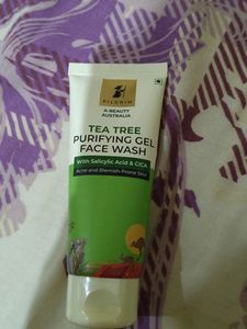 Pilgrim Tea Tree Purifying Gel Facewash