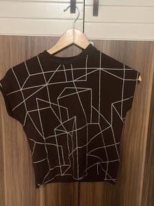 Geometric Print Top