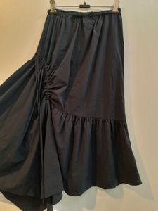 Black Skirt