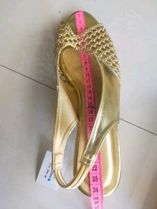 Original New With Tag Golden Mochi Sandals. All Pi